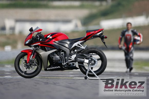 2007 honda cbr 600 rr photo